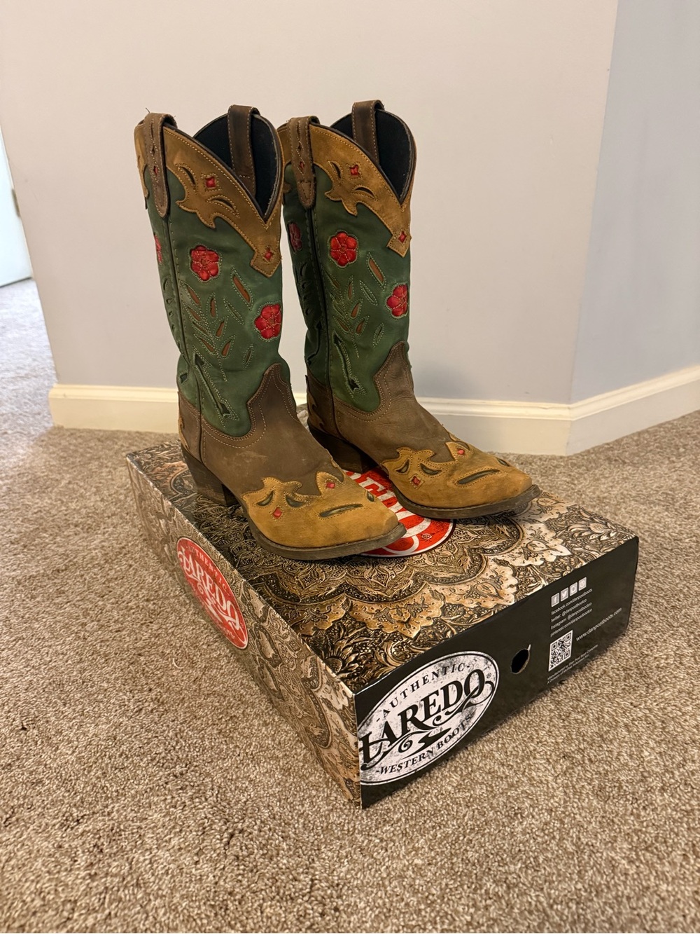 Laredo Miss Kate Floral Western Boots